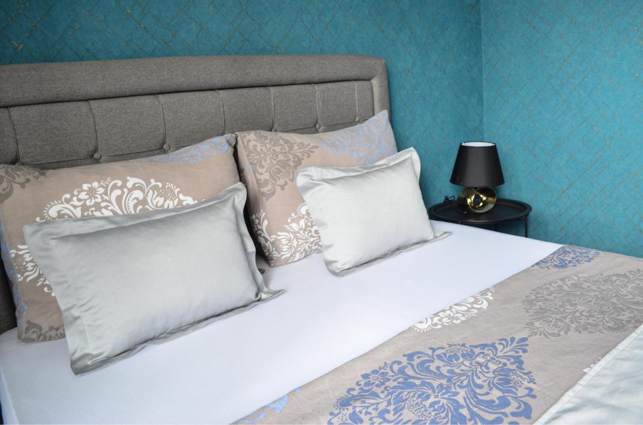 Moow Belgrade Waterfront View Apartments Екстер'єр фото